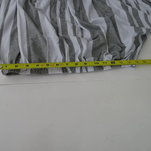 Time And Tru Striped Gray White Batwing Dolman Sleeve Knit Top Women Size S - Picture 5 of 8